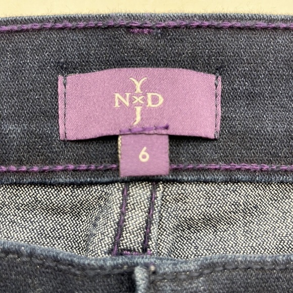 NYDJ Lift Tuck Technology High Rise Size 6 - Picture 8 of 16